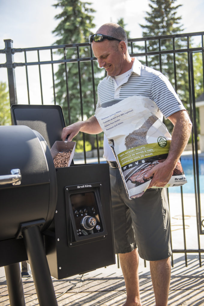 Broil King Barbecue Regal Pellet 500 ref 496055