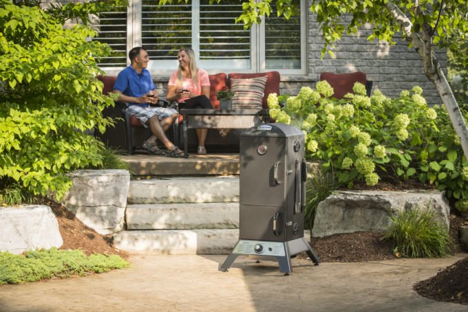Broil King Fumoir Vertical Smoke à gaz ref 923613